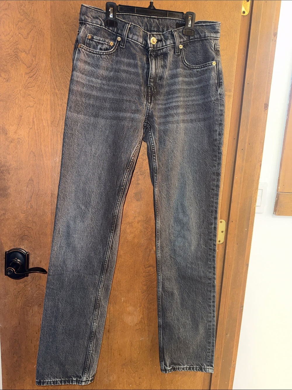 Woman's Classic Straight Fit gray Wash Jeans